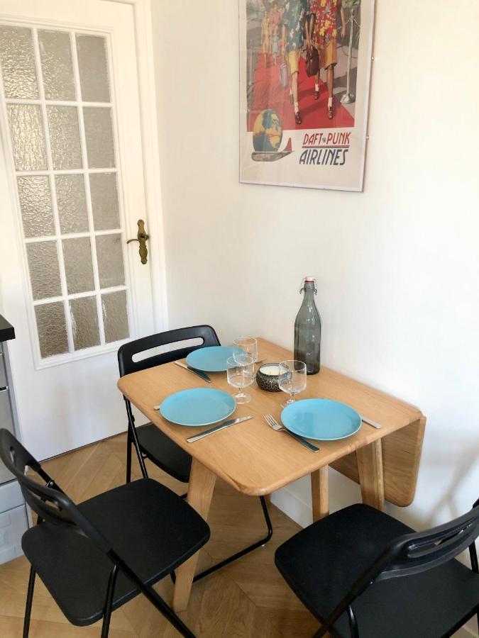 Charming And Modernly Designed 2 Bedroom - Old Town Antibes Bagian luar foto
